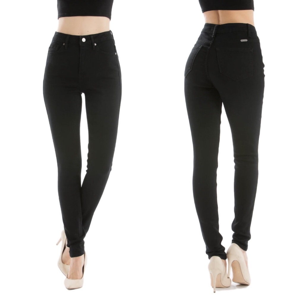 NWT KanCan Jeans Stephine-Selma Black Curvy Fit